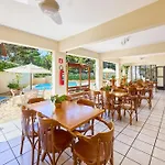 Hotel Ponta Das Toninhas